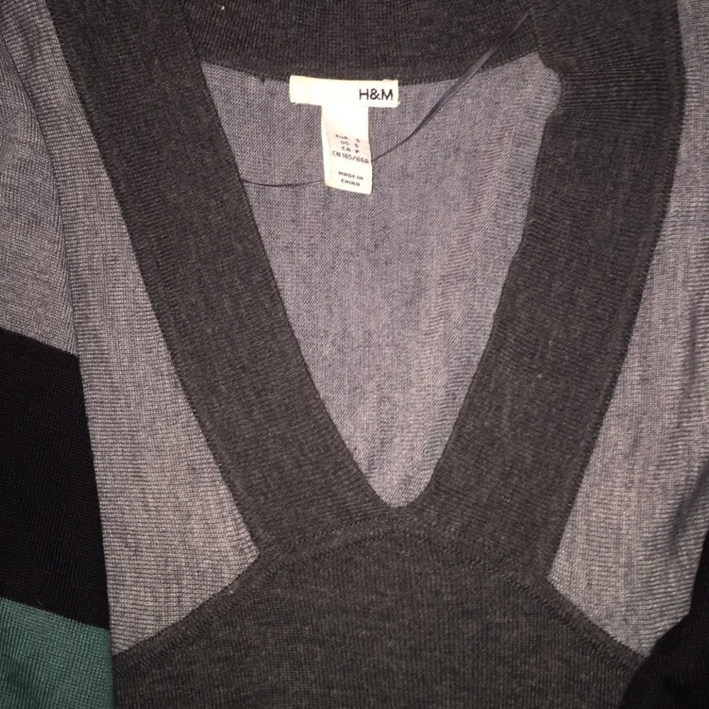 H&M Dress - Picture 2 of 3
